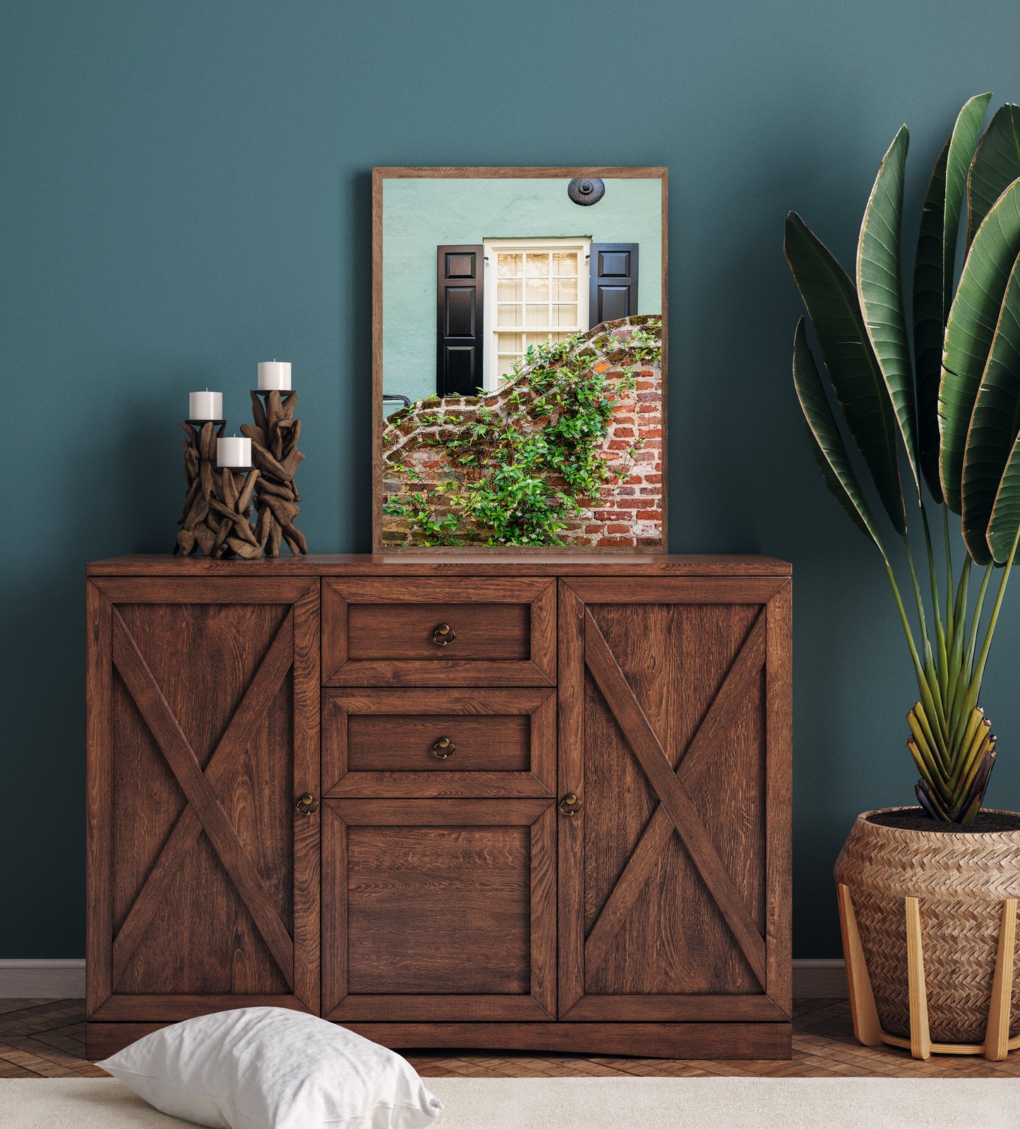 charleston south carolina courtyard photo