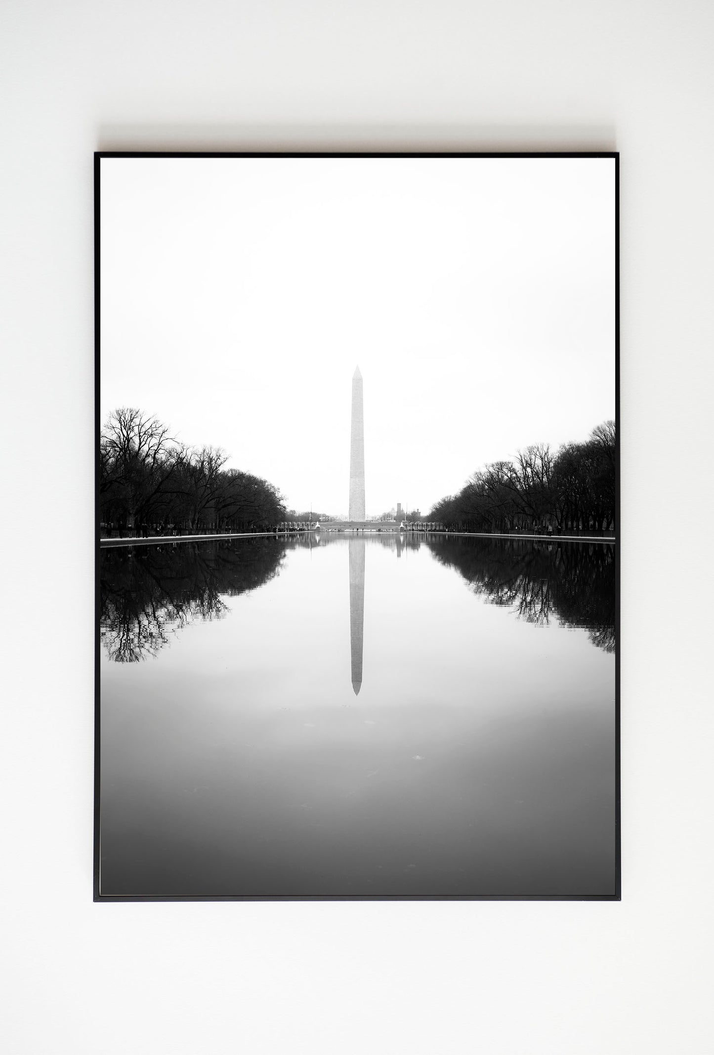 Black and white photography of the Washington Monument